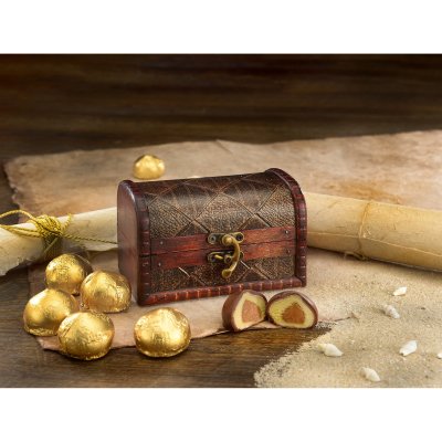 Mozartkugel-Pralinen in Geschenktruhe