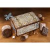 Ornament Geschenktruhe mit Lebkuchen