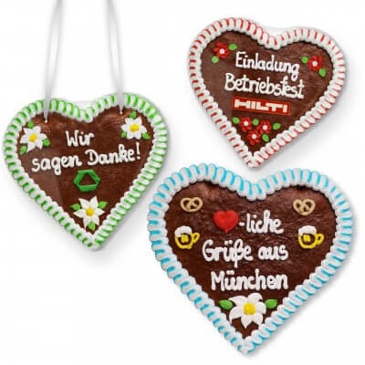 Heartshaped gingerbread 24cm individually with logo and text