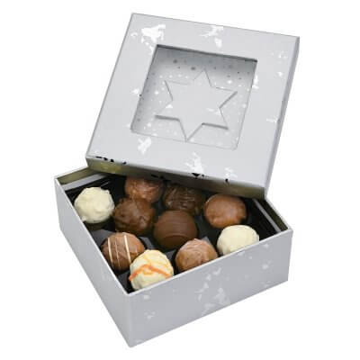 Pralinen Trüffel in weihnachtlicher Geschenkbox